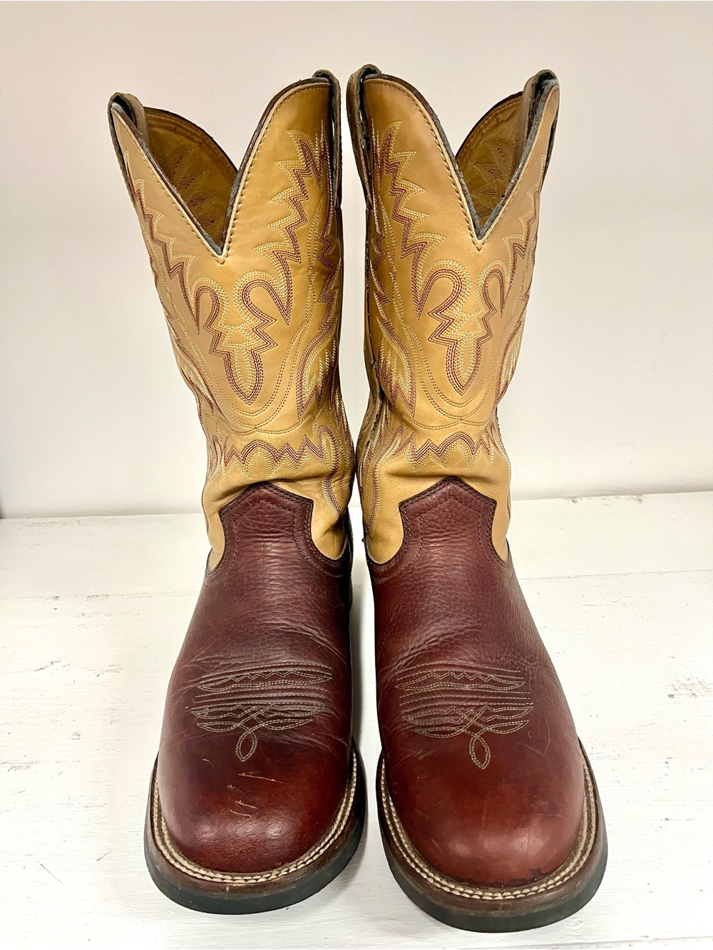Men’s Justin Boots Two-Tone Brown and Tan Western Cowboy Boots 9 1/2 D